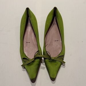 Vera Wang Olive Green Flats with Bow